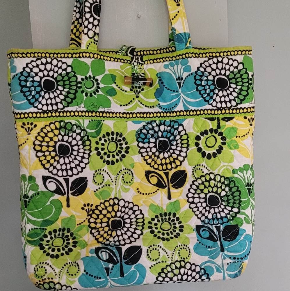 Vera bradley lime's up cotton quilted cotton